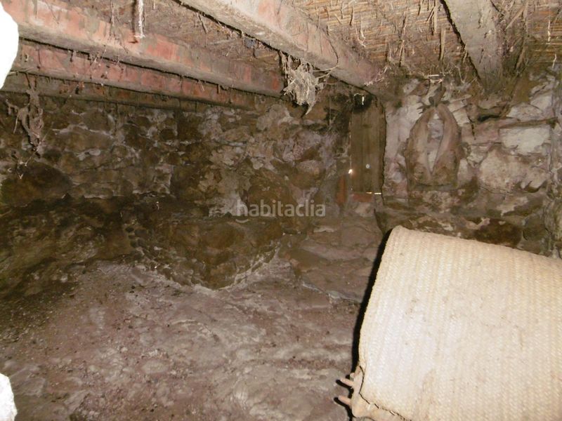 Foto 8c599a97-1311-4208-81f3-02f868a934db. Masia amb aparcament a Sierra Engarcerán