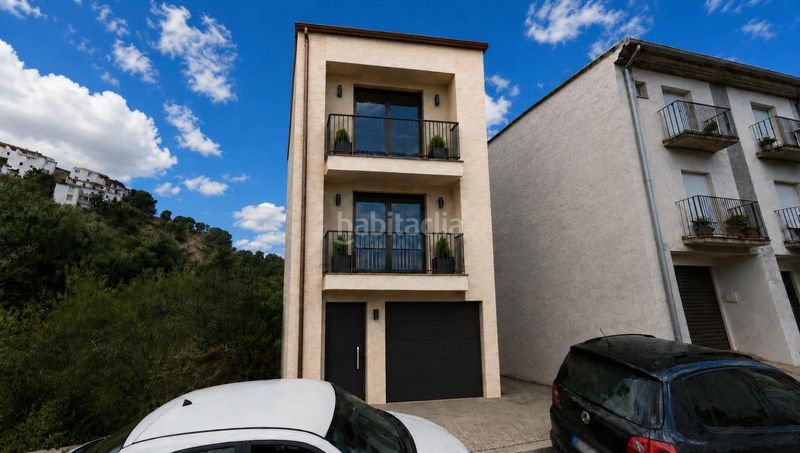 Foto a1ff23bf-0505-465c-8543-060f8d543d92. Terreny residencial a Vilafamés