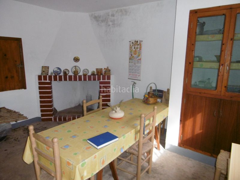 Foto 9f9c0ced-0266-4011-8314-8d1ccd059eed. Masia a Useres (les)