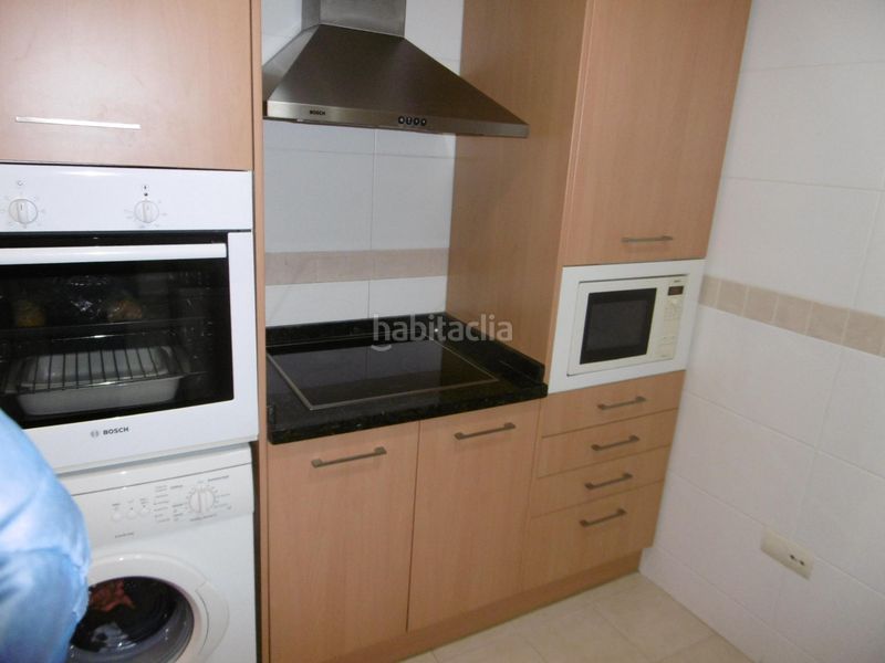 Foto 03a1d86d-cf32-4b82-8a0d-65900ebf9a81. Estudio  en buen estado como nuevo equipado con garaje y trastero en Castellón de la Plana