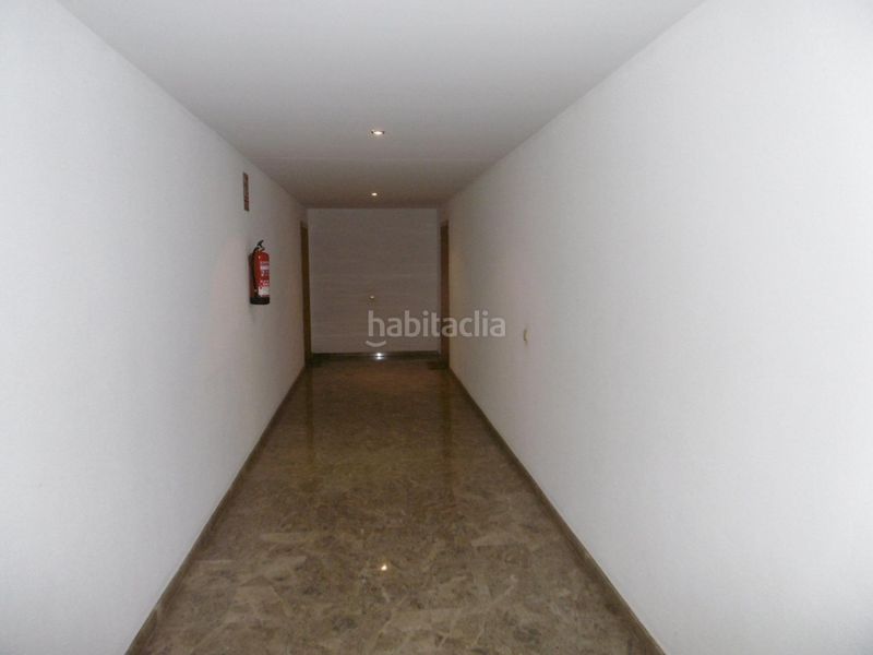Foto c5ceb8eb-1628-498a-9a0e-a5c305f2d86b. Estudio  en buen estado como nuevo equipado con garaje y trastero en Castellón de la Plana