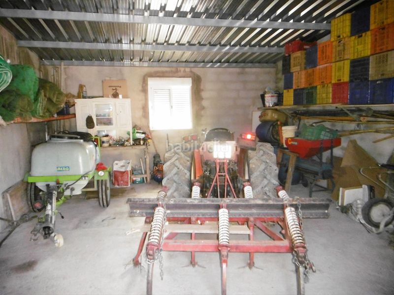 Foto 3ca935c5-2565-4ac3-80eb-57569c310496. Masia amb aparcament a Useres (les)