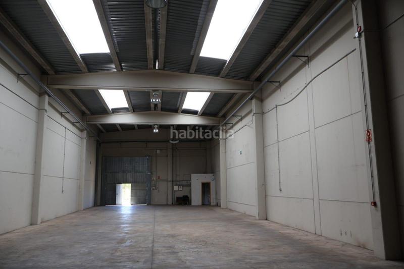 Foto 6bb80864-f811-4892-b103-ab24decb73ce. Alquiler nave industrial nave en alquiler poligono vall dalba en Vall d´Alba