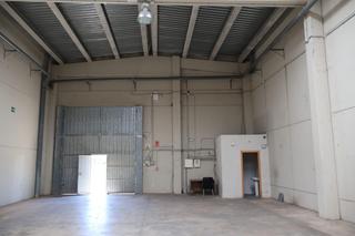Miete Fabrikhalle  Caseta blanca. Nave en alquiler poligono vall dalba