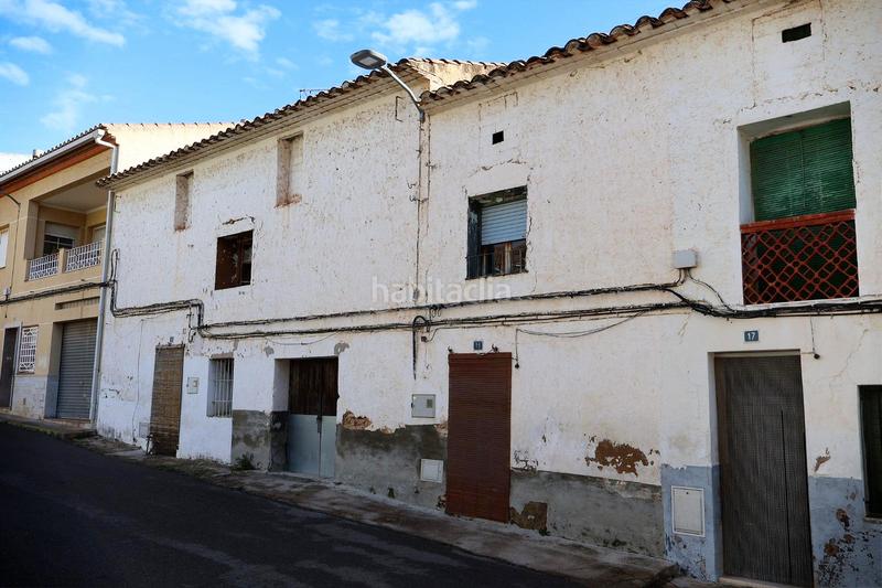 Foto 1a1fc3c4-5fe3-4fee-af0c-262c0a8e2acc. Masia amb aparcament a Vall d´Alba