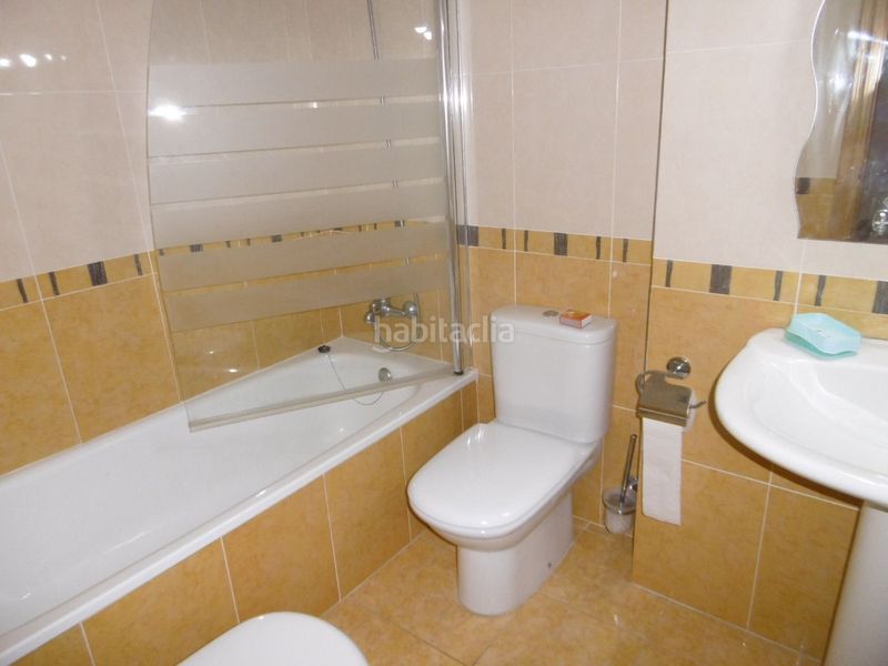 Foto bcd66840-9b7f-42f3-ba1d-29e0d0b55144. Rent flat with parking in Mestrets Castellón de la Plana