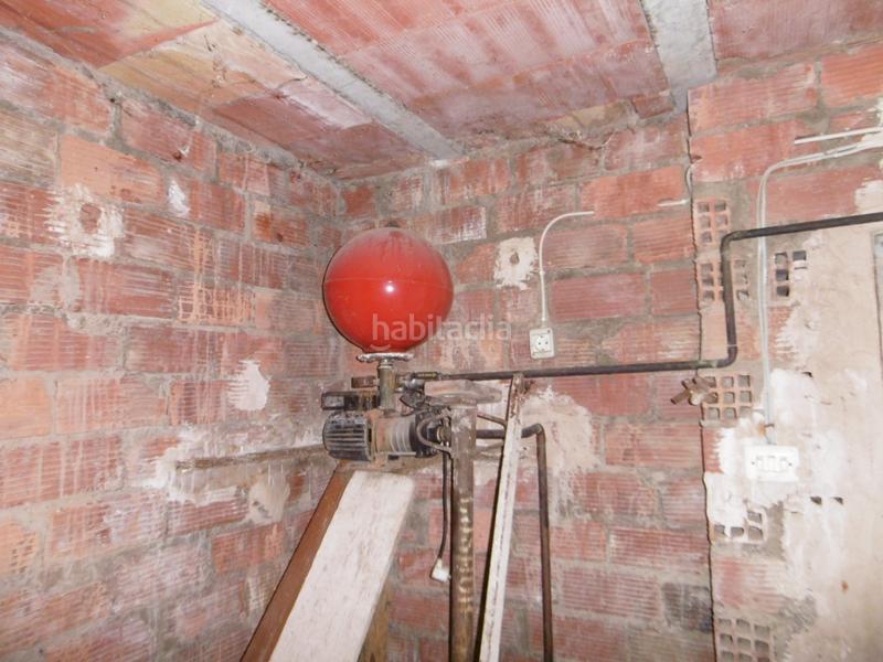 Foto c98dd2fa-f88a-4d4a-87f1-b1cf64c2acd3. Bauernhof in Sierra Engarcerán