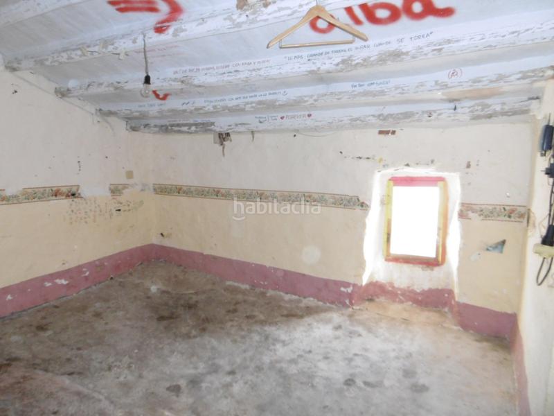 Foto e4bcbf00-7f74-4254-aaa0-a1ea3120a40f. Bauernhof in Sierra Engarcerán