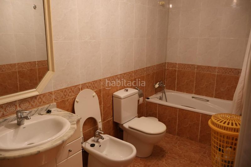 Foto 1cdf0d04-27d8-49bf-ae02-510647a846f6. Pis amb aparcament a Vall d´Alba
