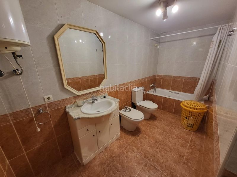 Foto bbde9439-e3e7-4f2f-9cc3-3110e30a1dc7. Pis amb aparcament a Vall d´Alba