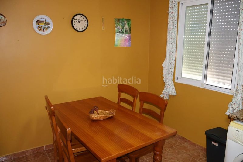 Foto f4320d9f-dd06-4493-9122-1f62db517014. Pis amb aparcament a Vall d´Alba