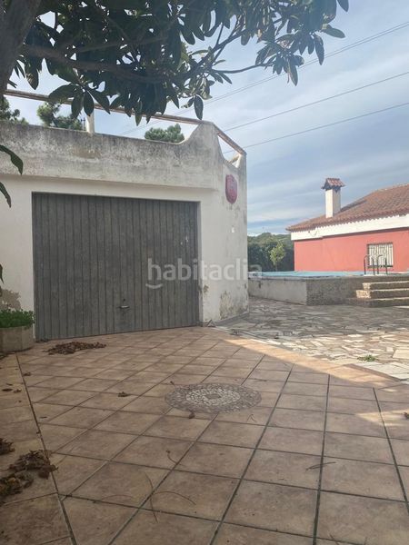 Foto 3e8b0517-70c4-4999-a967-369601a2d134. Xalet amb piscina a Pobla Tornesa (la)