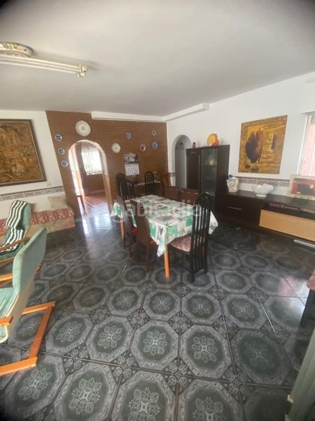 Foto 7baeef6a-281e-461e-90b9-d5de236ff06f. Xalet amb piscina a Pobla Tornesa (la)