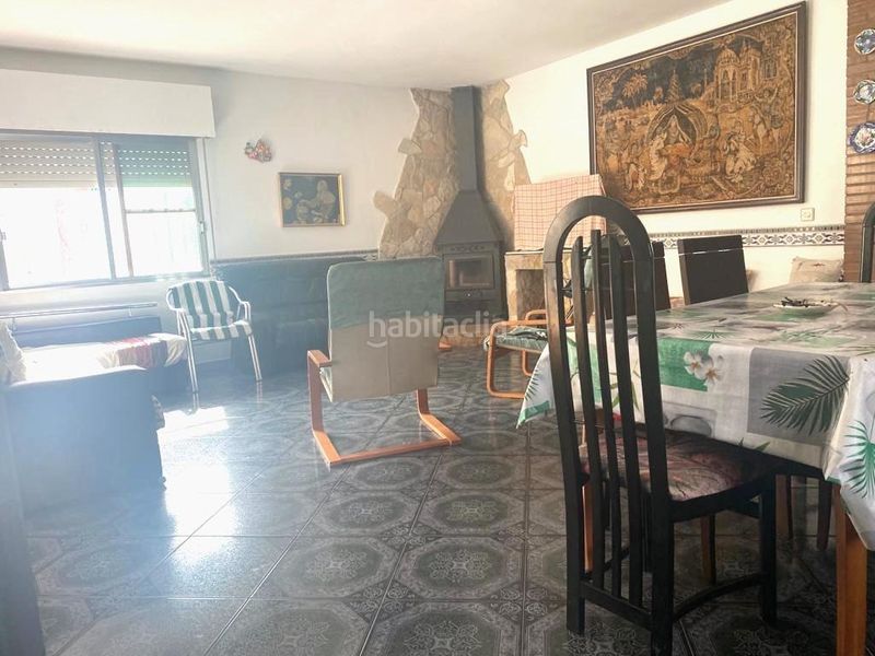 Foto db966f6a-dce7-4d0c-8e91-6974dd510f48. Xalet amb piscina a Pobla Tornesa (la)