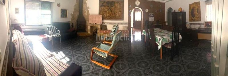 Foto f00cd523-ebe0-4298-8a80-51626b352af5. Xalet amb piscina a Pobla Tornesa (la)