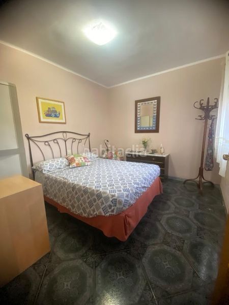 Foto fe1c5d34-c2dd-4bed-90c6-55f4fa679996. Xalet amb piscina a Pobla Tornesa (la)