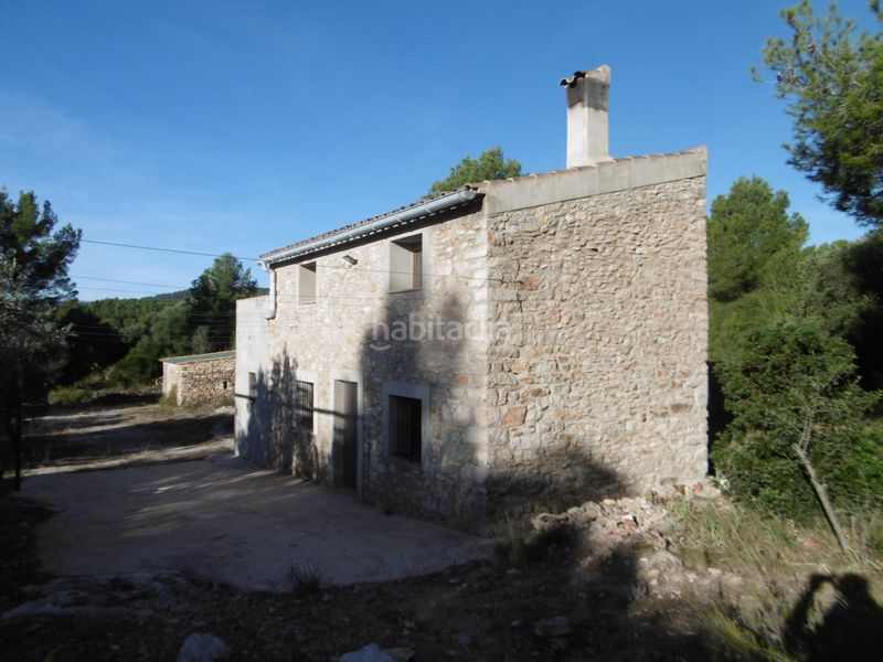 Foto 793352b2-e1ef-423e-8b51-5215b0fea22a. Masia a Sierra Engarcerán