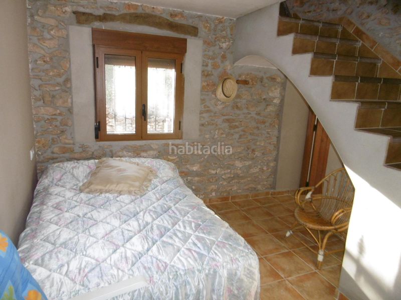Foto b02e476d-255c-4e58-b71b-701cd4846748. Masia a Sierra Engarcerán