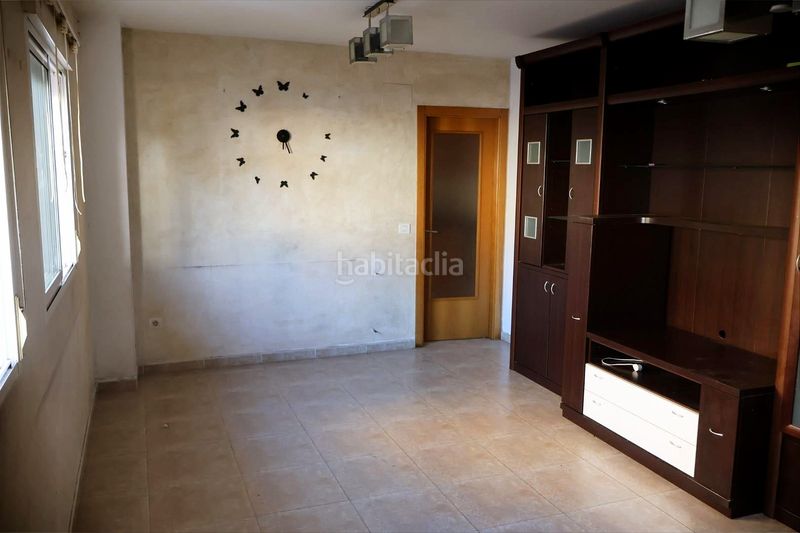 Foto 17b174ac-a77e-4588-b345-b6f54d591d93. Pis amb aparcament a Vall d´Alba