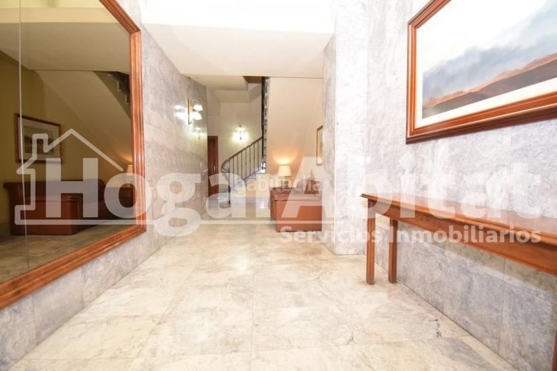 Foto 19d71165-fa70-4047-97e9-b663d779a0de. Office space in Hospital - Plaza del Real Castellón de la Plana