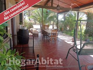 Xalet a Pedanías de Badajoz. Chalet seminuevo con piscina, terraza y garaje