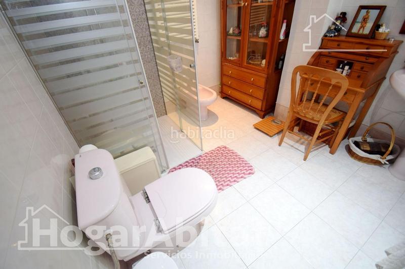 Foto 1e8a2f58-2d50-4759-b52b-d3d81f1c72e3. Chalet impresionante chalet con terraza, garaje y barbacoa en Vall d´Uixó (la)
