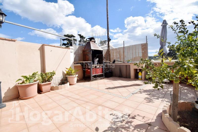 Foto 832175ce-eabc-4ab3-afc4-8d84e811995e. Chalet impresionante chalet con terraza, garaje y barbacoa en Vall d´Uixó (la)
