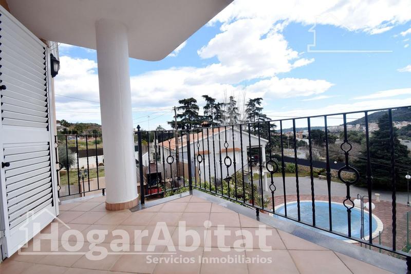 Foto 99e683f7-58db-446f-9d57-5b5aa59c446a. Chalet impresionante chalet con terraza, garaje y barbacoa en Vall d´Uixó (la)