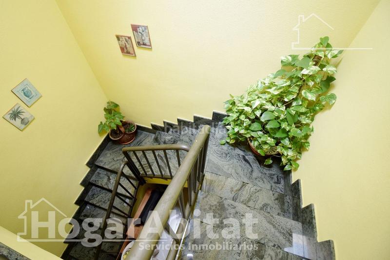 Foto b8b9b444-7adf-40eb-8075-1aed86fd91aa. Chalet impresionante chalet con terraza, garaje y barbacoa en Vall d´Uixó (la)