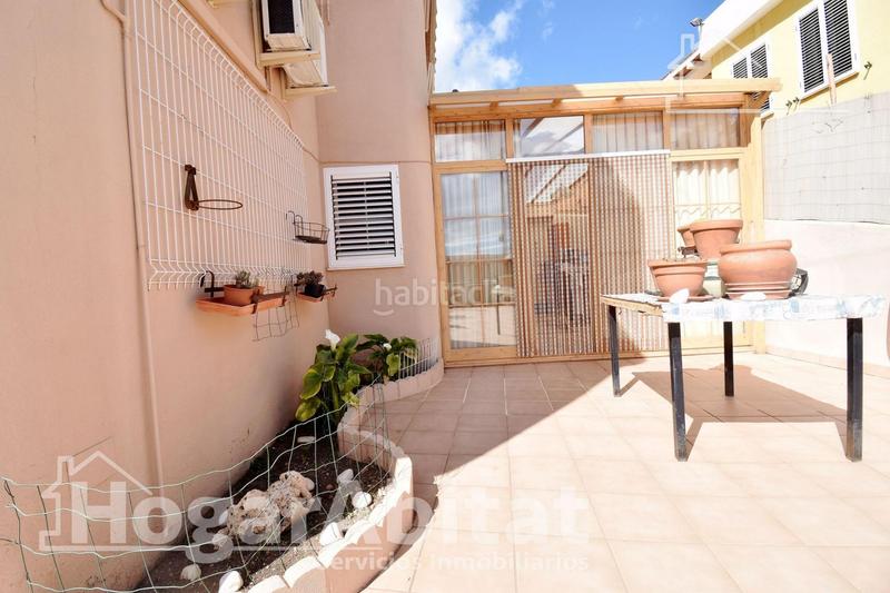 Foto c42f543f-762b-44b6-80c0-54876ba12771. Chalet impresionante chalet con terraza, garaje y barbacoa en Vall d´Uixó (la)