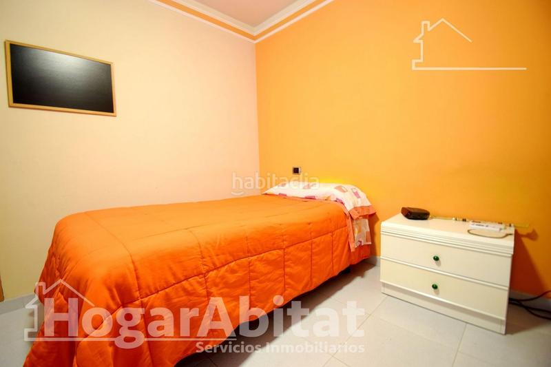 Foto d9fa423c-3ff1-41f1-b676-9dd634ef8f10. Chalet impresionante chalet con terraza, garaje y barbacoa en Vall d´Uixó (la)