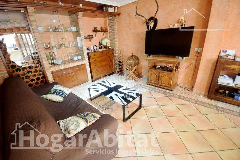 Foto e3ddfe98-3698-45cf-8cf9-09b56f92e0a6. Chalet impresionante chalet con terraza, garaje y barbacoa en Vall d´Uixó (la)