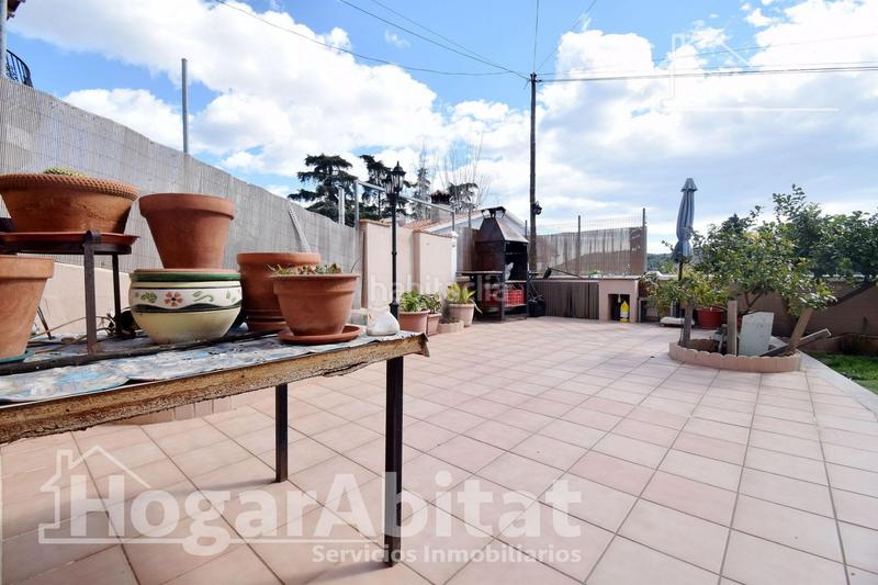Foto eb3adbd7-f68a-4f6d-8676-86f4abf67b08. Chalet impresionante chalet con terraza, garaje y barbacoa en Vall d´Uixó (la)