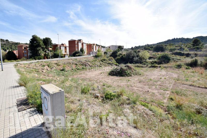 Foto 3d231ac4-0b51-4623-8b44-26cfd3f8a6f0. Terreno residenziale in Vall d´Uixó (la)