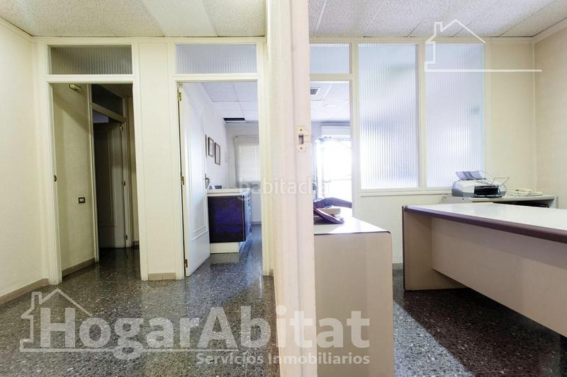 Foto 344e5836-bb02-4c54-82e2-e314b7ff95c1. Oficina a Casco Histórico Castellón de la Plana