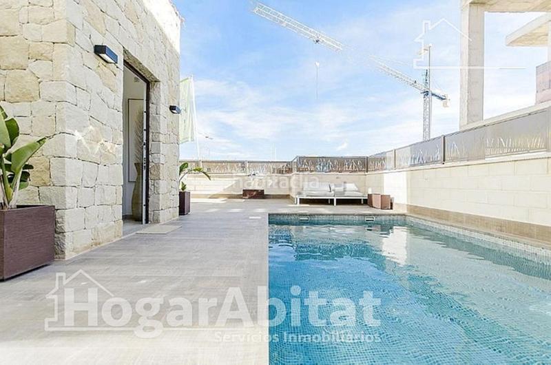 Foto da79bca7-6a1f-499d-b86b-171722b892d6. Xalet amb aparcament piscina a El Playazo Vera