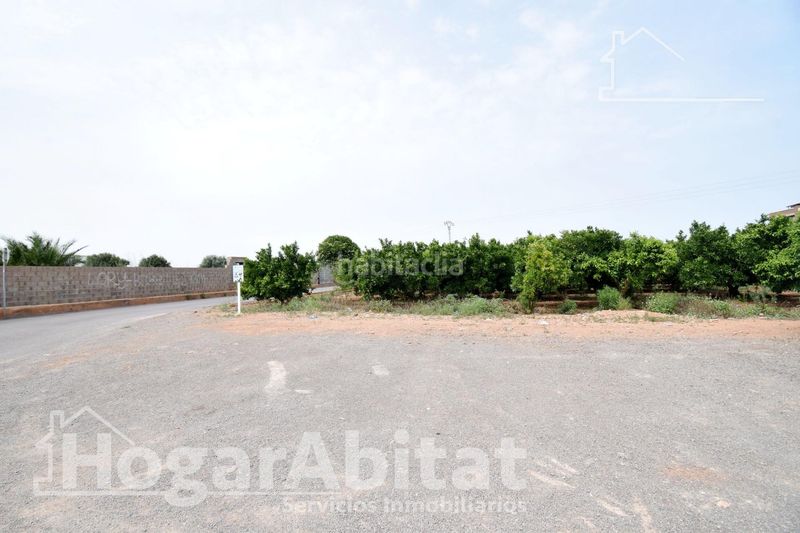 Foto a6945c32-c83d-4737-a354-624d40d559dd. Terreny residencial a Nules