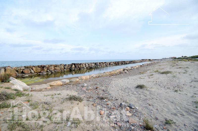 Foto 040a1b2c-8c1f-4927-b0d2-4919b4a0e930. Terreno residenziale in Playa Burriana