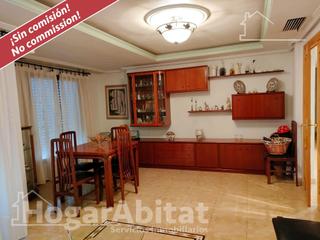 Casa  Avenida novelda. Amplia casa con local comercial 3 balcones y terraza