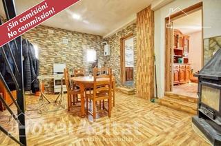 Xalet a Xàtiva. Amplio chalet con terraza y garaje