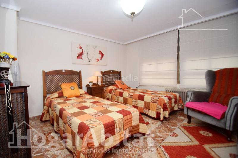 Foto fe877b2b-ce6e-4888-b1d8-fcc313fd7b2c. Casa con riscaldamento in Llombai Burriana