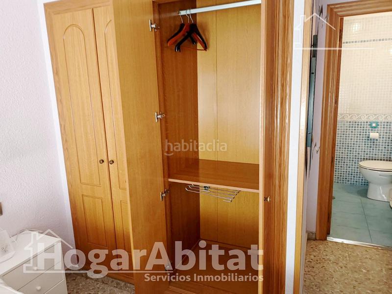 Foto 9fface86-2cc0-4abf-8dce-63d7ea746d7b. Piso amplio con balcón y ascensor en El Carril - Paseo de Chapi Villena