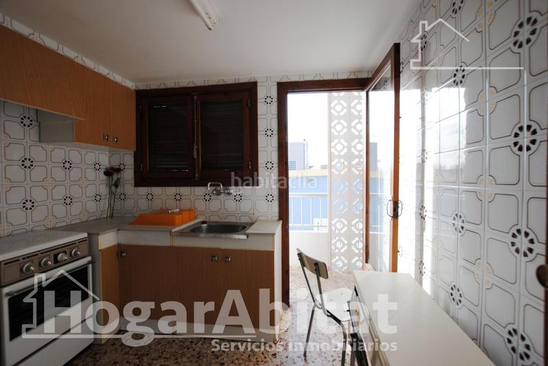 Foto b560b90a-02b9-4245-9536-d199b02836a3. Piso muy cerca de la playa ! acogedor exterior con dos terrazas y trastero en Oliva