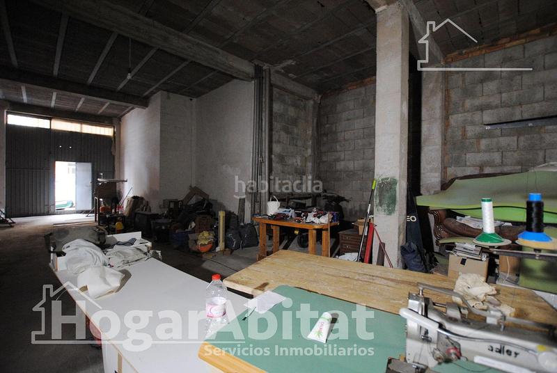 Foto 703f1918-b905-4799-8a97-db448d085f29. Local comercial a Oliva pueblo Oliva