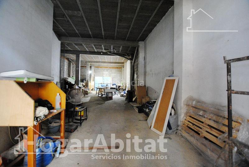 Foto a7d1f696-aec6-4b2f-ae0d-ae2acd7cb1dd. Local comercial a Oliva pueblo Oliva
