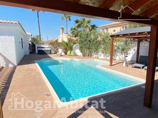 Xalet a Algorfa. A un paso de la playa! precioso chalet con piscina, terraza, gar