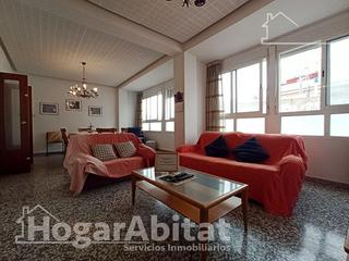 Casa a Font d´en Carròs (la). Amplia casa rural con terraza en pleno centro