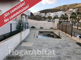 Casa a Carboneras. Casa con piscina, garaje y terraza cerca de la playa