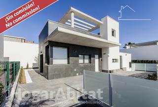 Chalet  Mulhacen. Chalet de lujo totalmente a estrenar con gran terraza y piscina