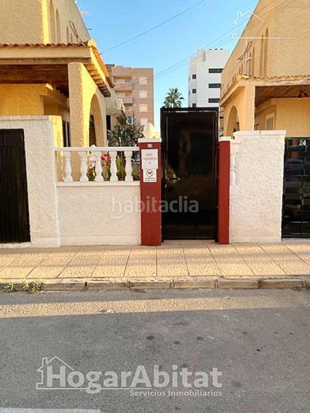 Foto 0c6827a3-7f0e-4cb4-ba58-013537a502e4. Casa a schiera con riscaldamento parcheggio piscina in Torrevieja